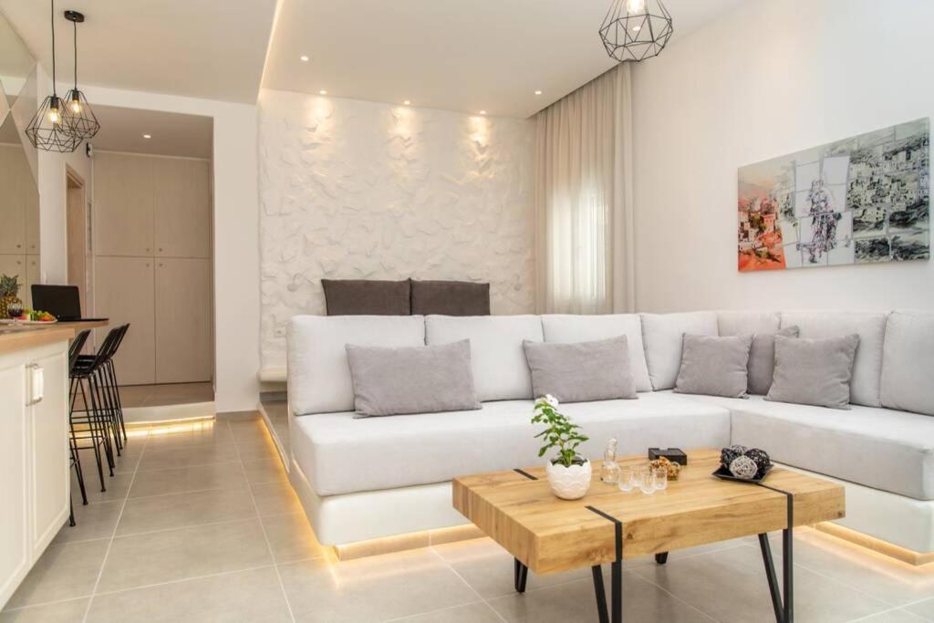 Arktos Luxury Apartment Naxos City Exterior foto